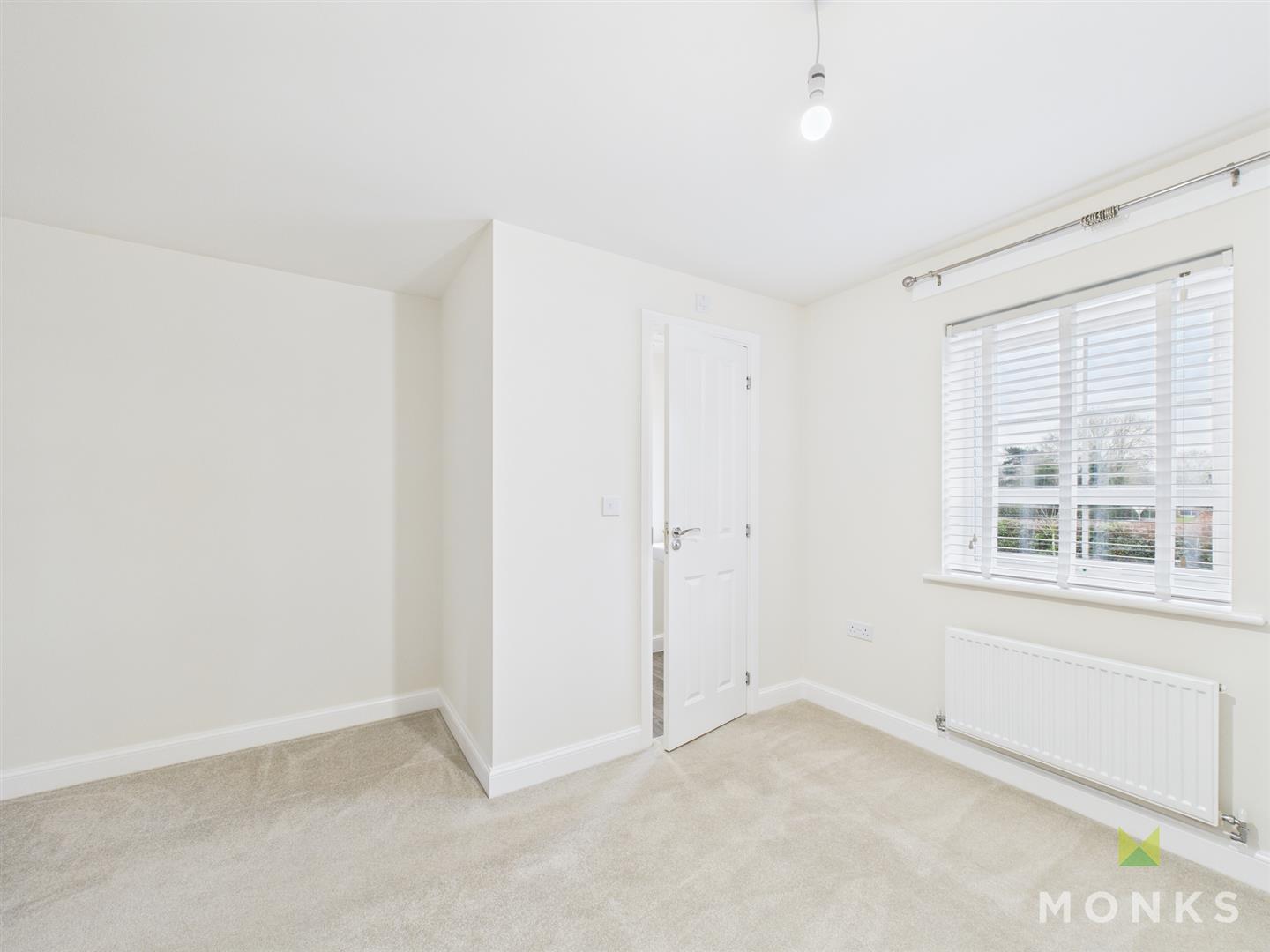 12 Yewbrey Close, Shrewsbury, SY3 5FG For Sale